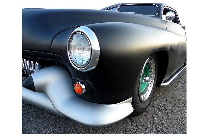 Peinture Carrosserie Noir Brillant Restom